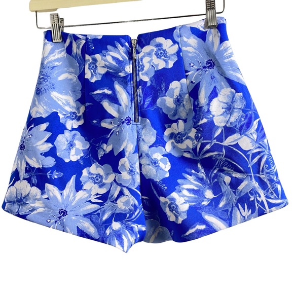 Guess Los Angeles high waisted shorts S - Picture 2 of 6